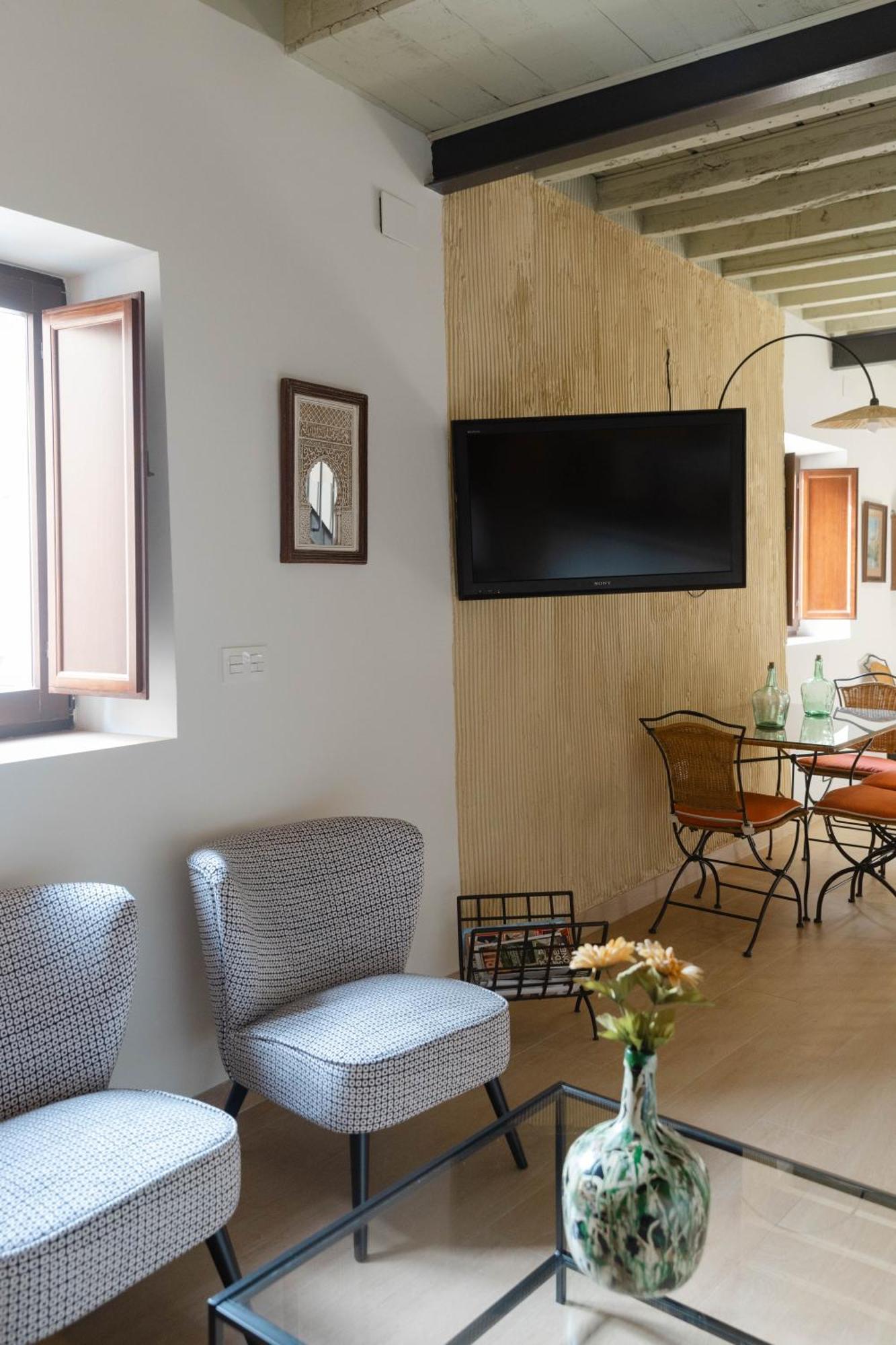 Apartamento Duplex Con Vista A La Alhambra Granada Luaran gambar