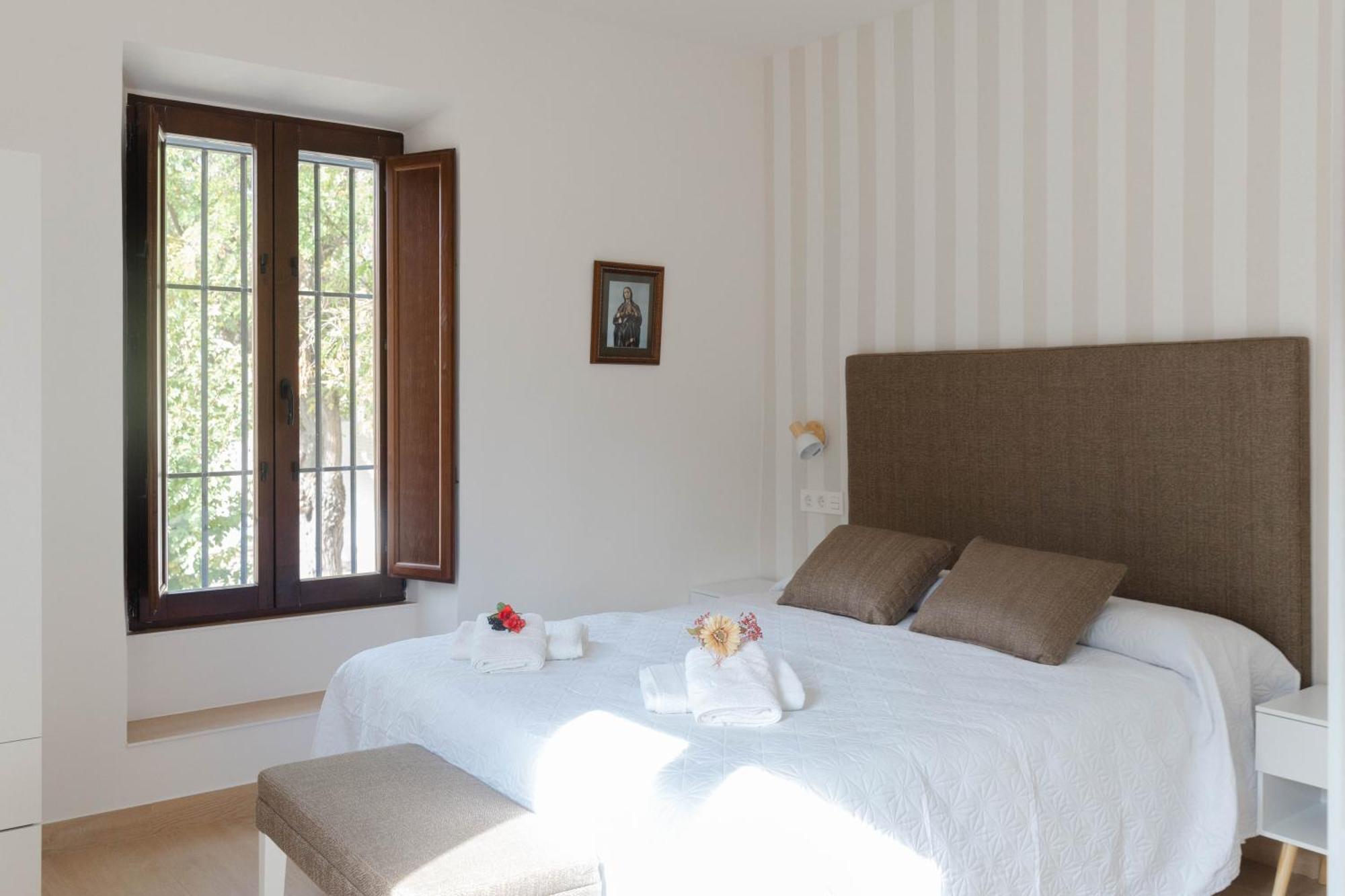 Apartamento Duplex Con Vista A La Alhambra Granada Luaran gambar